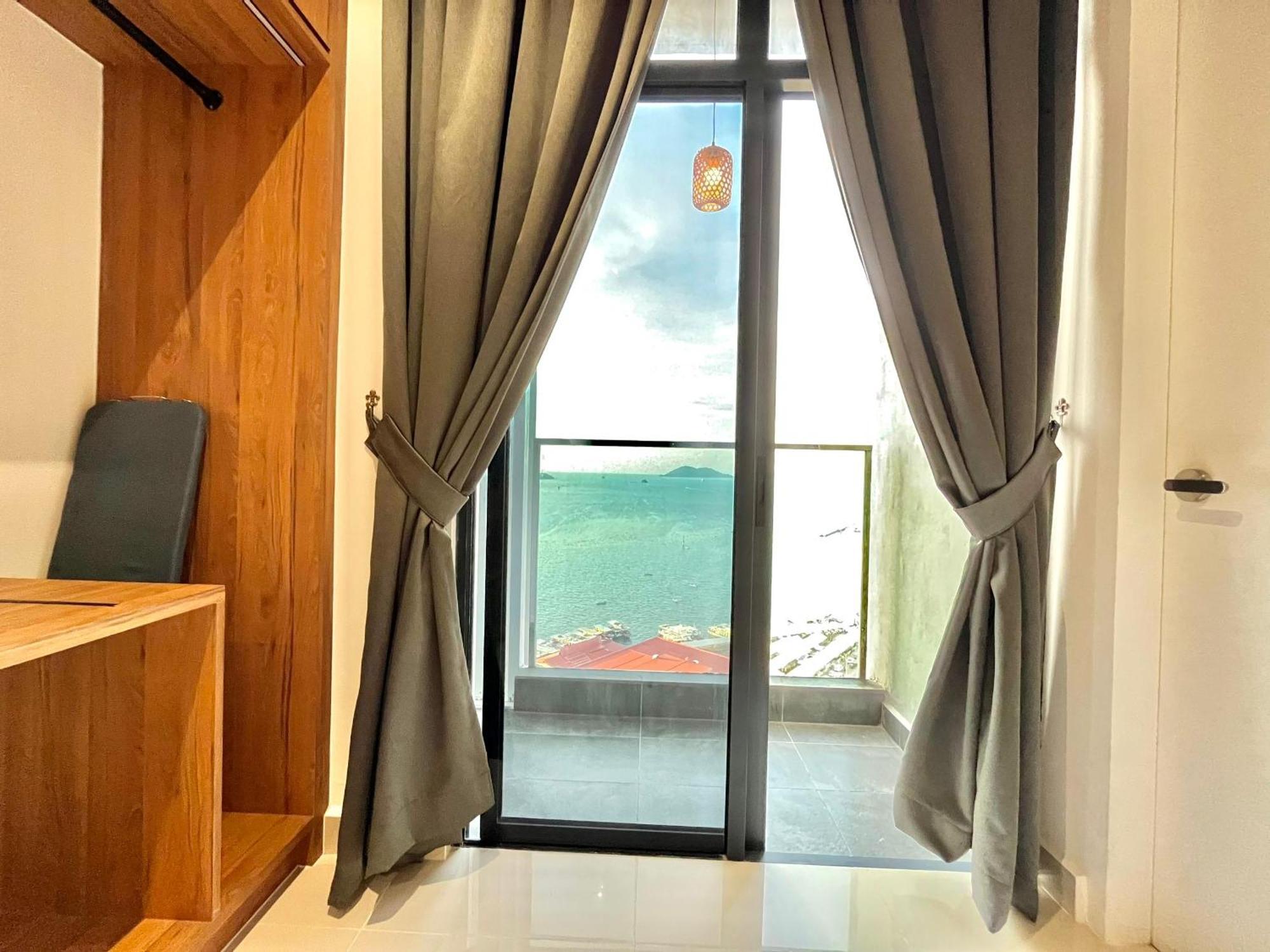 Covesign Suite, The Shore 코타키나발루 외부 사진