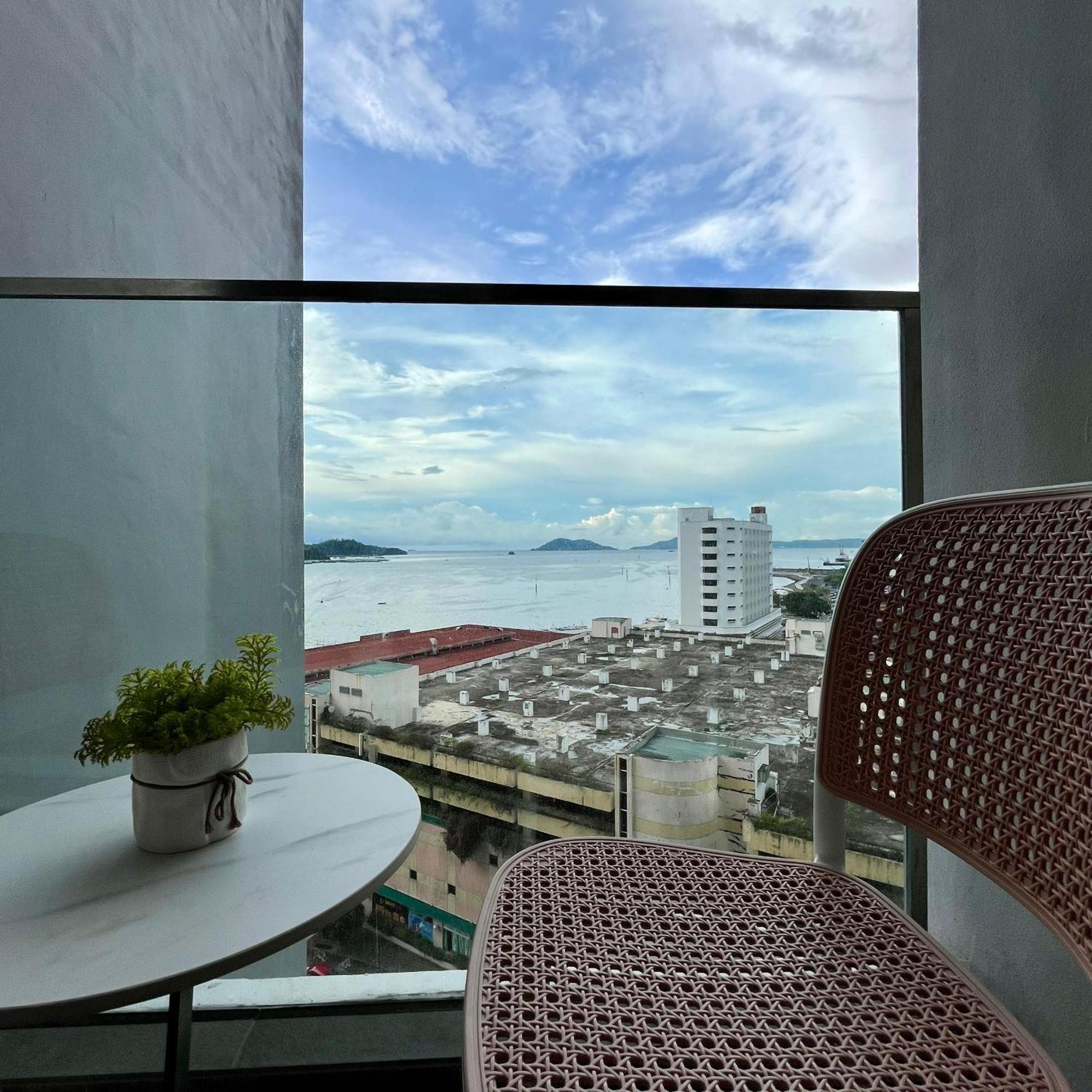 Covesign Suite, The Shore 코타키나발루 외부 사진